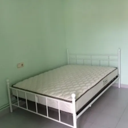 With 3 Bedrooms In Roses, With Wonderful Mountain View And T