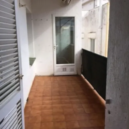 With 3 Bedrooms In Roses, With Wonderful Mountain View And T Apartament